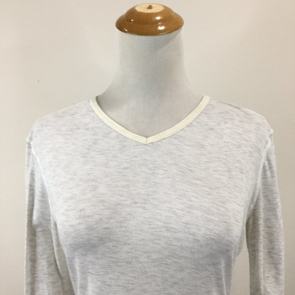 PATAGONIA Light Gray Papilene Long Sleeve V Neck Base Layer Shirt - Picture 4 of 14